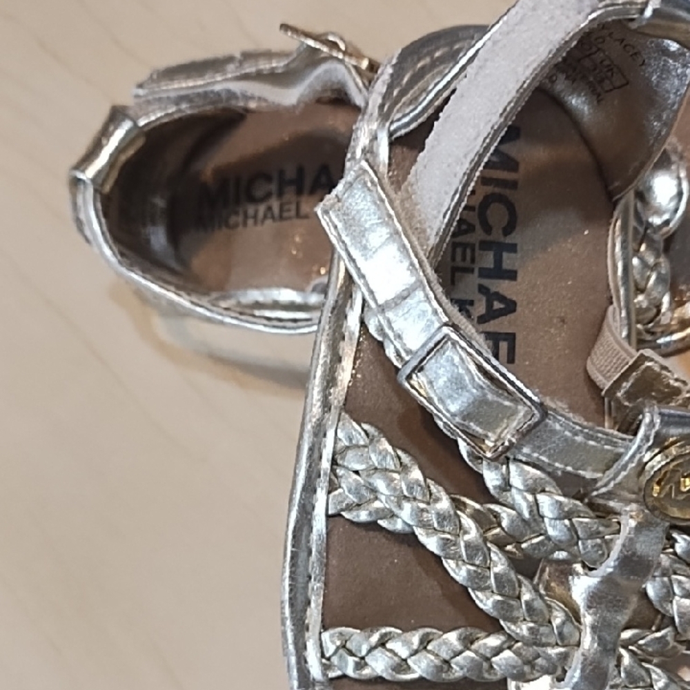 Michael Kors Metallic Silver Kids Sandals VGC And So Cute. Toddler 4. - Picture 5 of 7